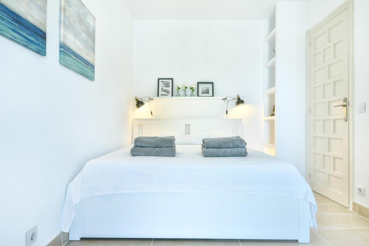 Modern Stylish Bungalow In Moraira Eksteriør billede